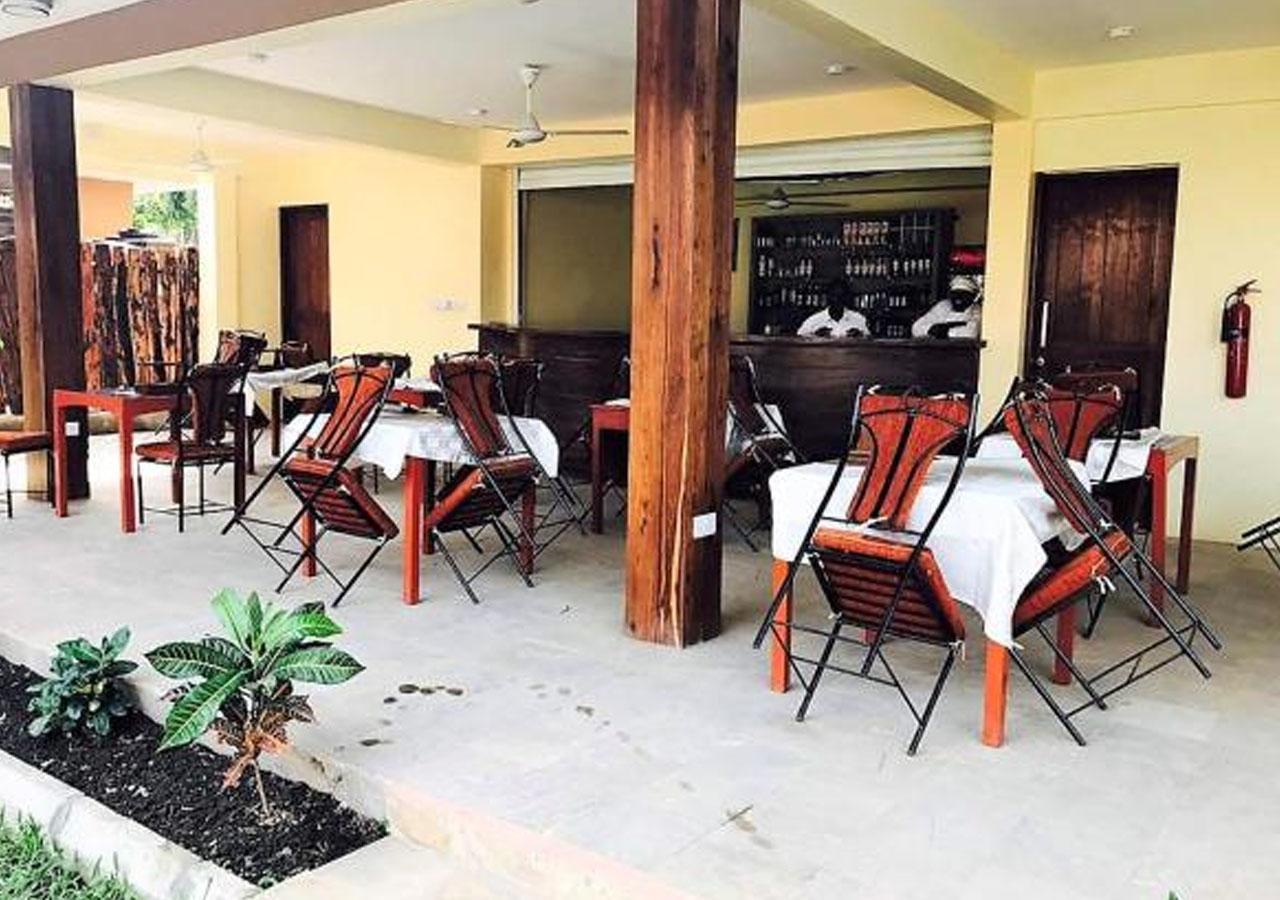 Kays Lodge Dar es Salaam Ngoại thất bức ảnh