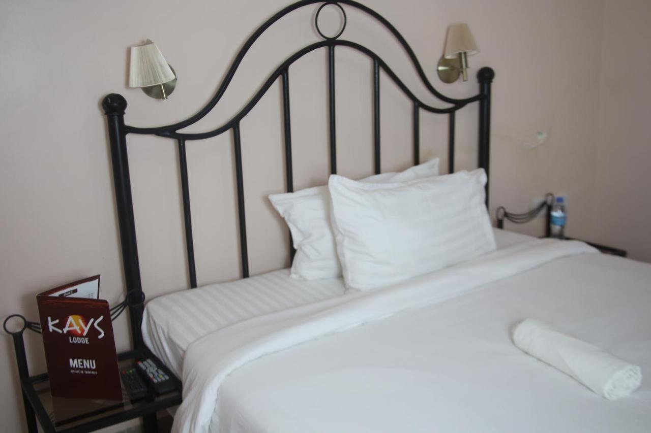 Kays Lodge Dar es Salaam Ngoại thất bức ảnh