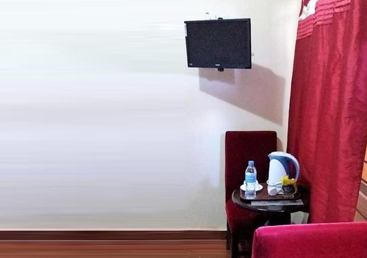 Kays Lodge Dar es Salaam Ngoại thất bức ảnh
